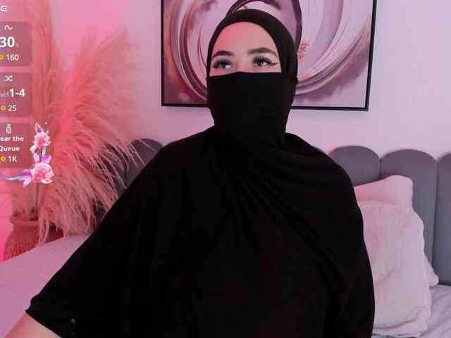 adiila webcam