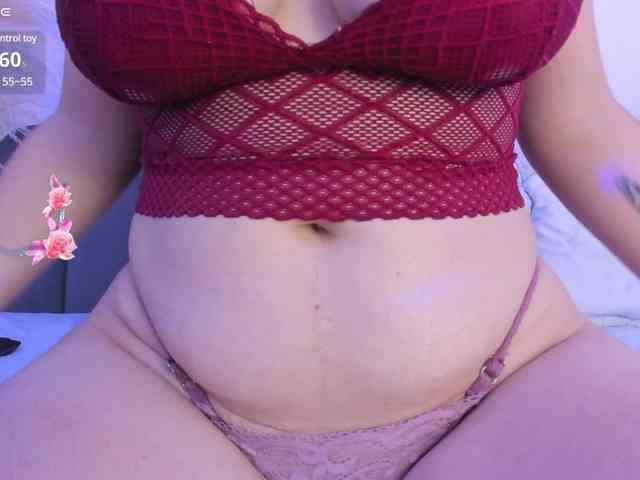 adiila webcam
