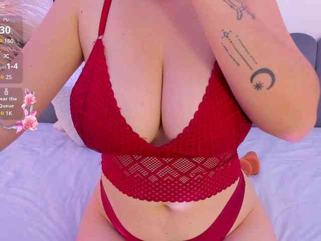 adiila webcam