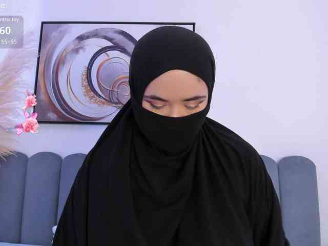 adiila webcam