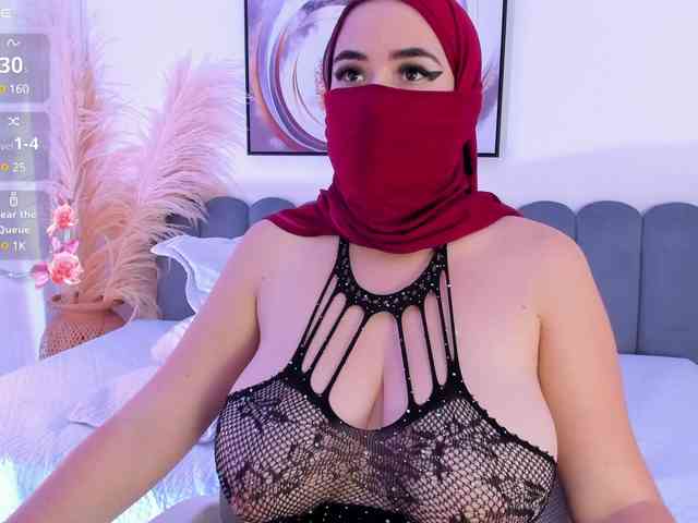 adiila webcam