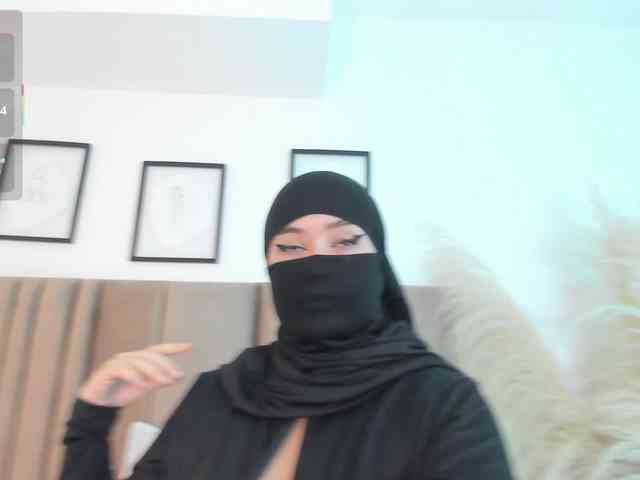 adiila webcam