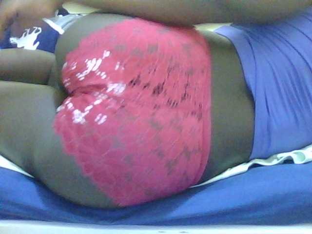 Cute-vee's BongaCams show and profile