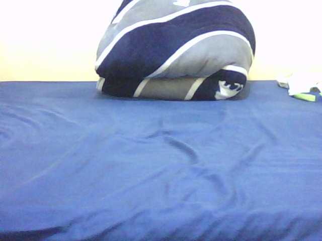 Cute-vee's BongaCams show and profile