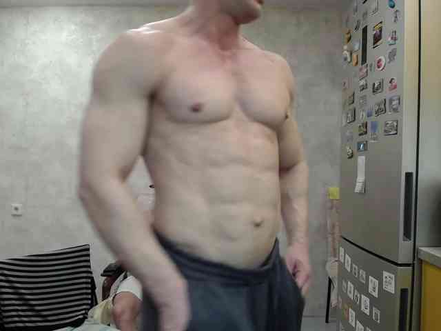 Max232232 Live Webcam on BongaCams