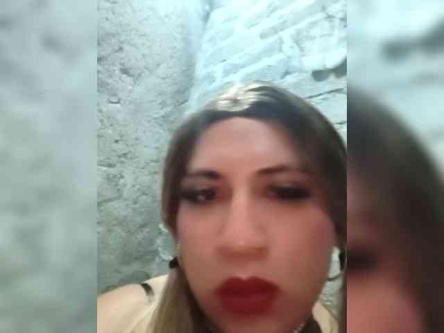 Nefrasishorny Live Webcam on BongaCams