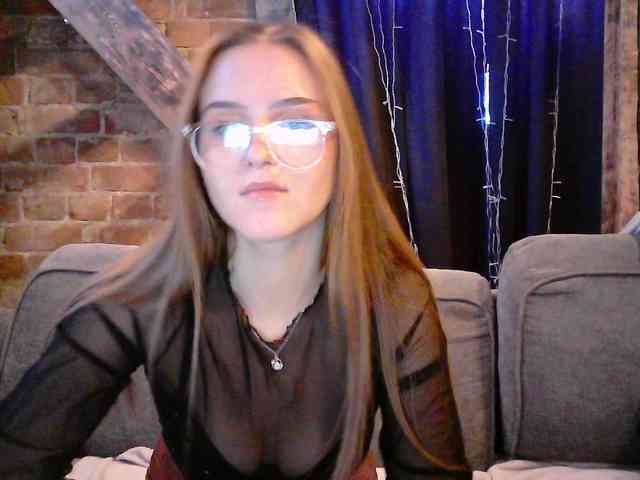 Jillian-Mel Jillian-Mel