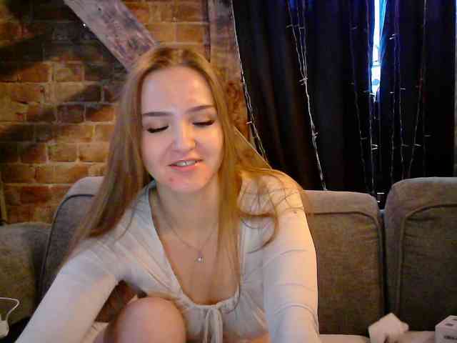 Jillian-Mel Jillian-Mel