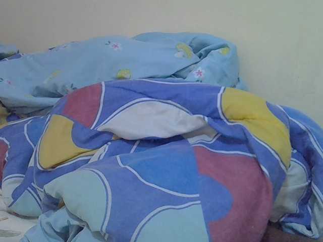 Angelicanne's BongaCams show and profile