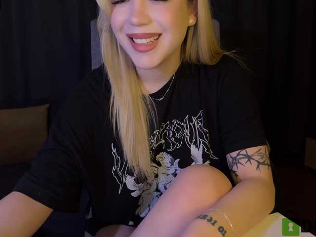 стрип от MiamiMur