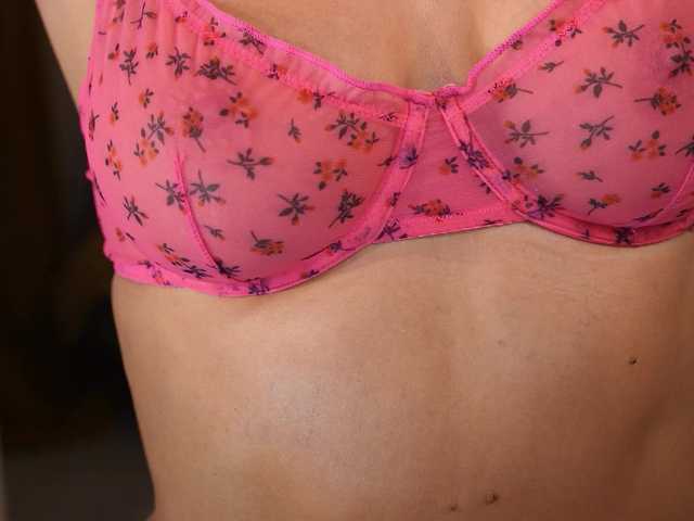 Isabella_Islay preview