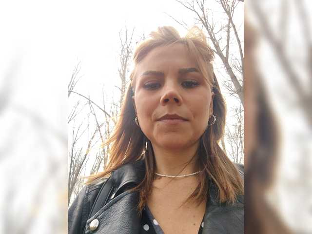 go to chat with Victoria_Secret