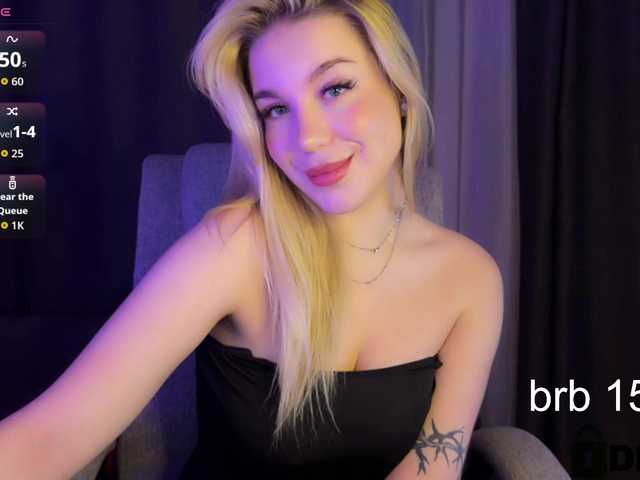 MiamiMur's BongaCams show and profile