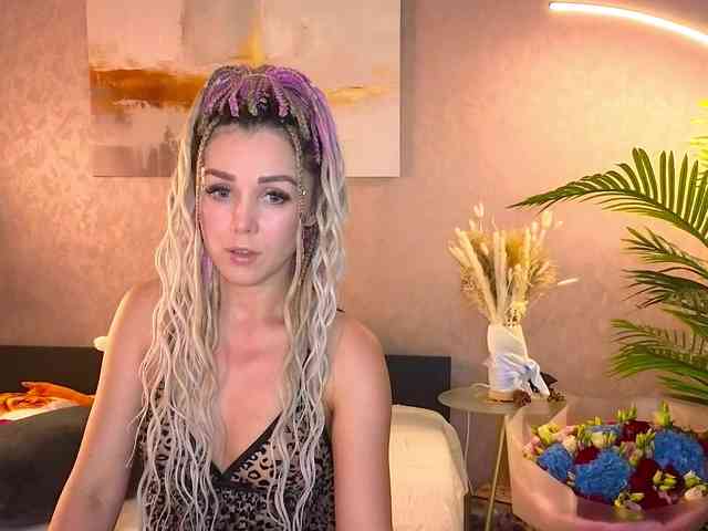 Sonya_Mur webcam