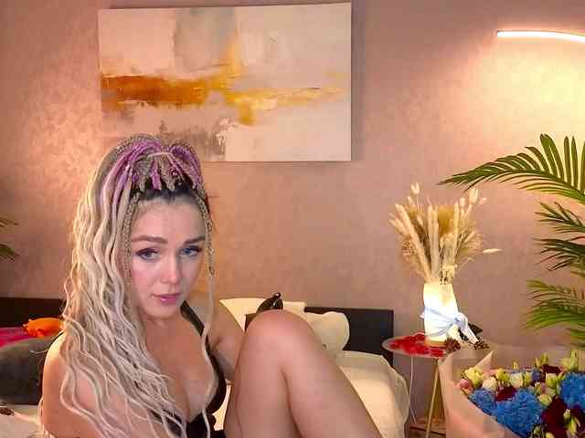 Sonya_Mur webcam