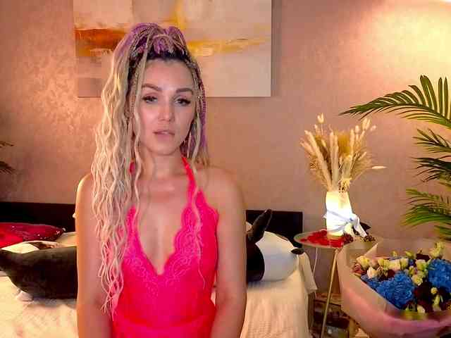 Sonya_Mur webcam