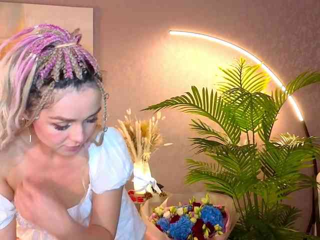 Sonya_Mur webcam