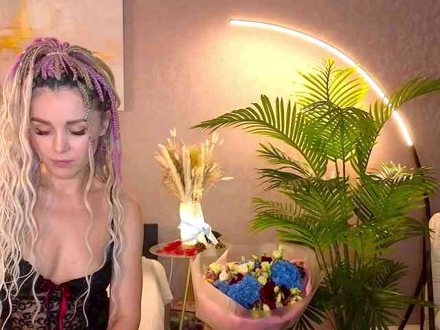 Sonya_Mur webcam