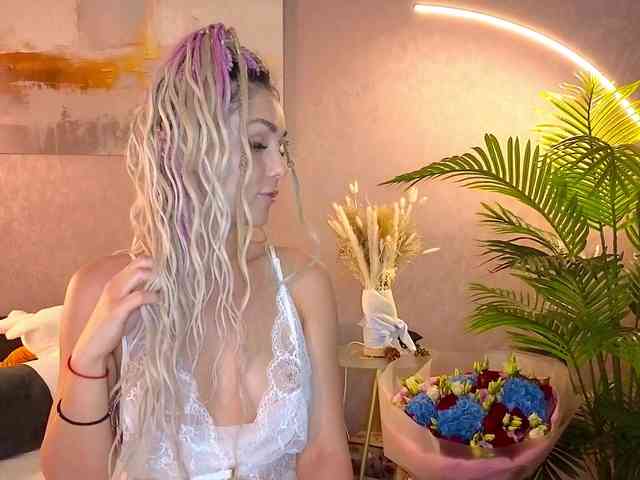 Sonya_Mur webcam