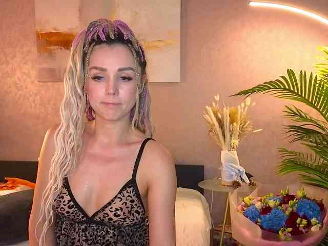 Sonya_Mur webcam