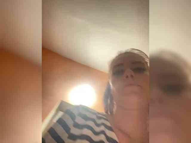 ksenia310 webcam