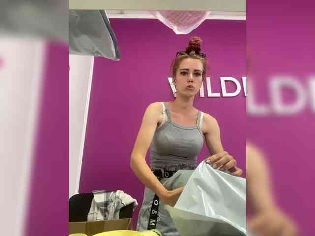 sex cam Ksenia310