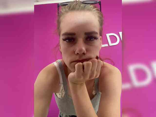 ksenia310 webcam