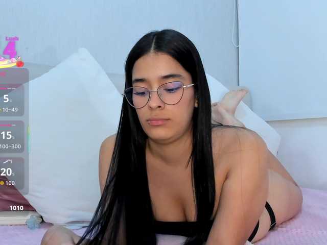 isa-queen's BongaCams show and profile