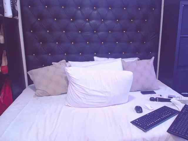 BlondySexyy webcam