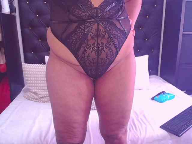 BlondySexyy webcam