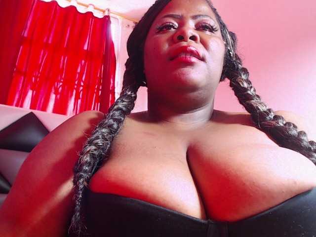 ShantalBBW's BongaCams show and profile