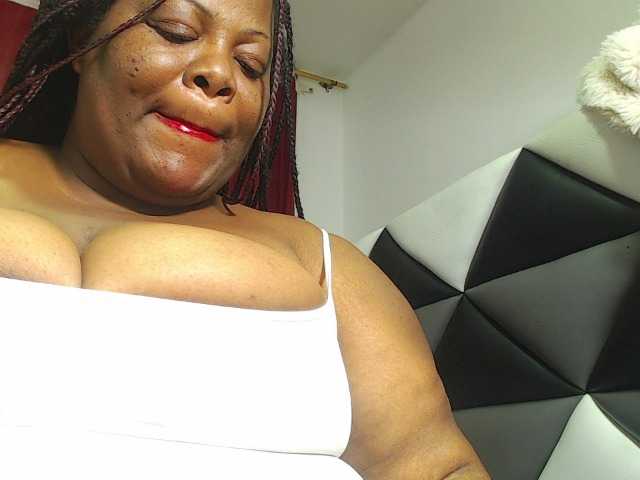 ShantalBBW's BongaCams show and profile
