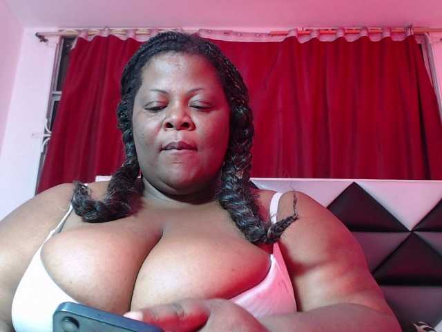 ShantalBBW's BongaCams show and profile
