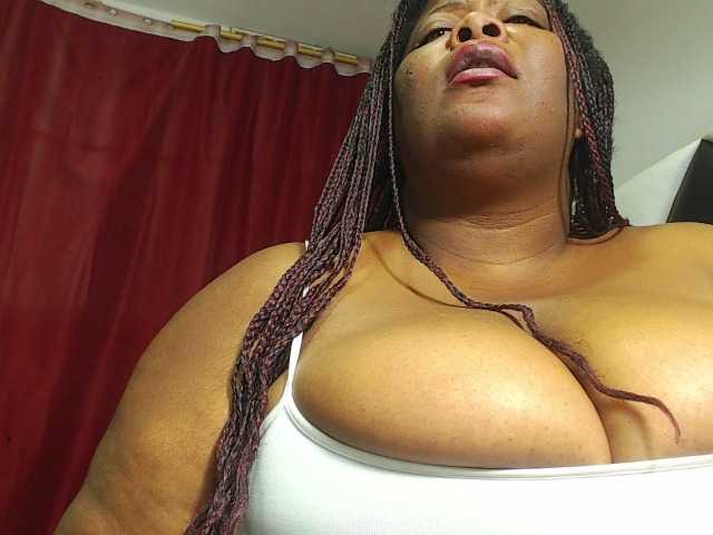 ShantalBBW's BongaCams show and profile