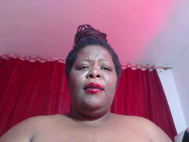 ShantalBBW's BongaCams show and profile