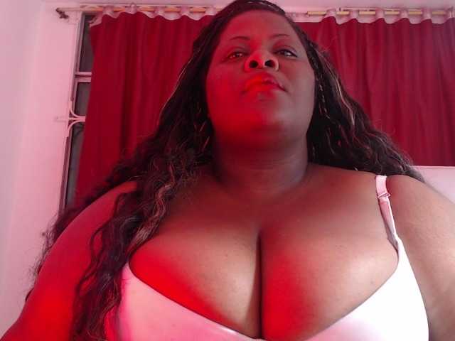 ShantalBBW's BongaCams show and profile