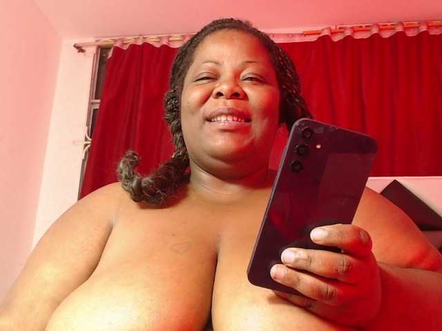 ShantalBBW's BongaCams show and profile