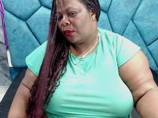 ShantalBBW ShantalBBW