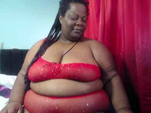 ShantalBBW webcam