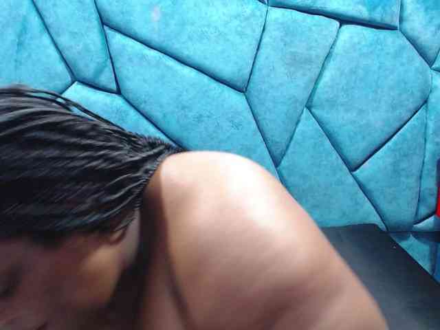 ShantalBBW webcam