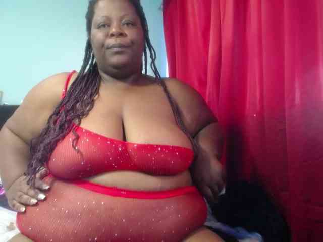 ShantalBBW webcam