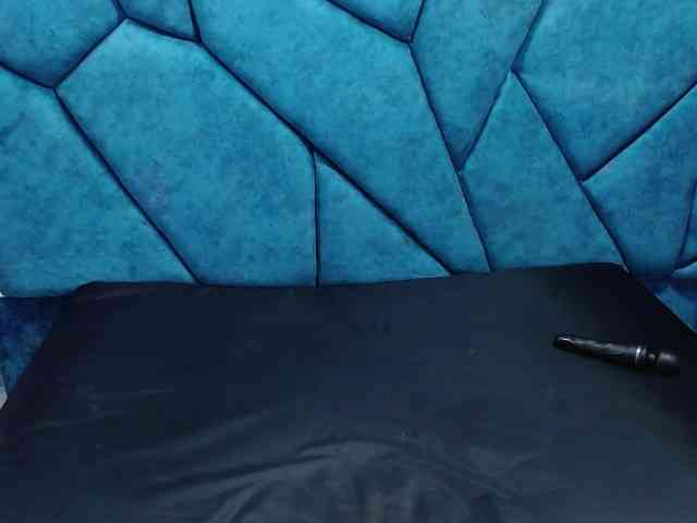 ShantalBBW webcam