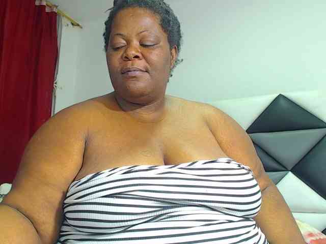 ShantalBBW ShantalBBW