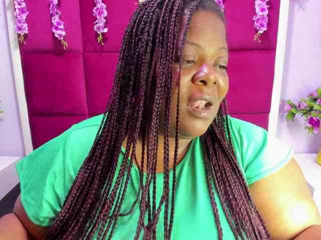 ShantalBBW ShantalBBW