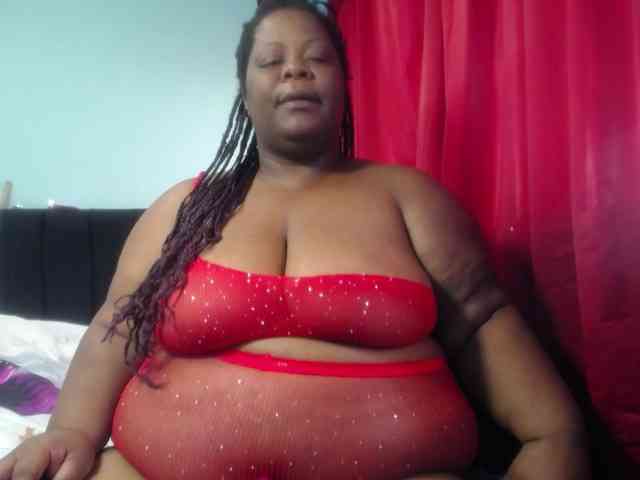 ShantalBBW webcam