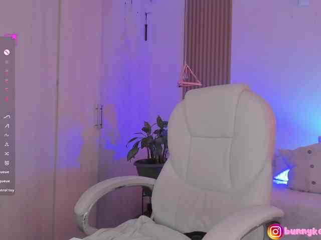 Kendallbonnyy webcam