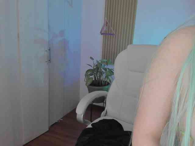 Kendallbonnyy webcam