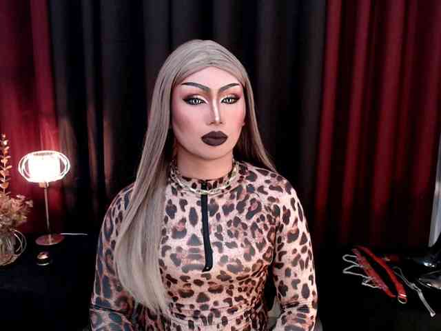 MissGiaX