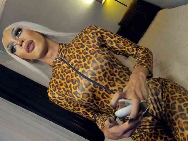 anitacruisze1 anitacruisze1