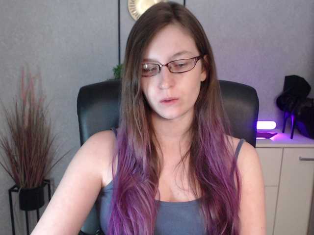 EmmaHeart webcam bongacams model stream image